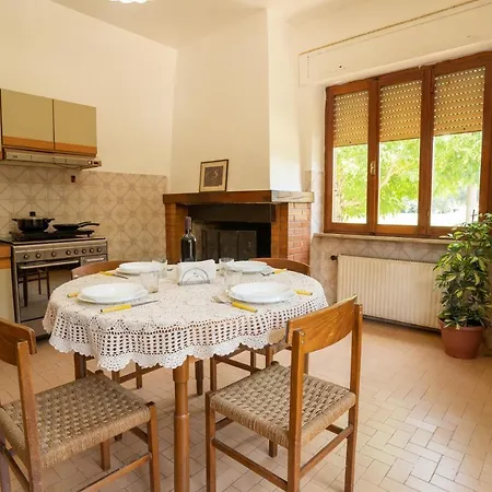 La Casa Di Lella Vakantiehuis *